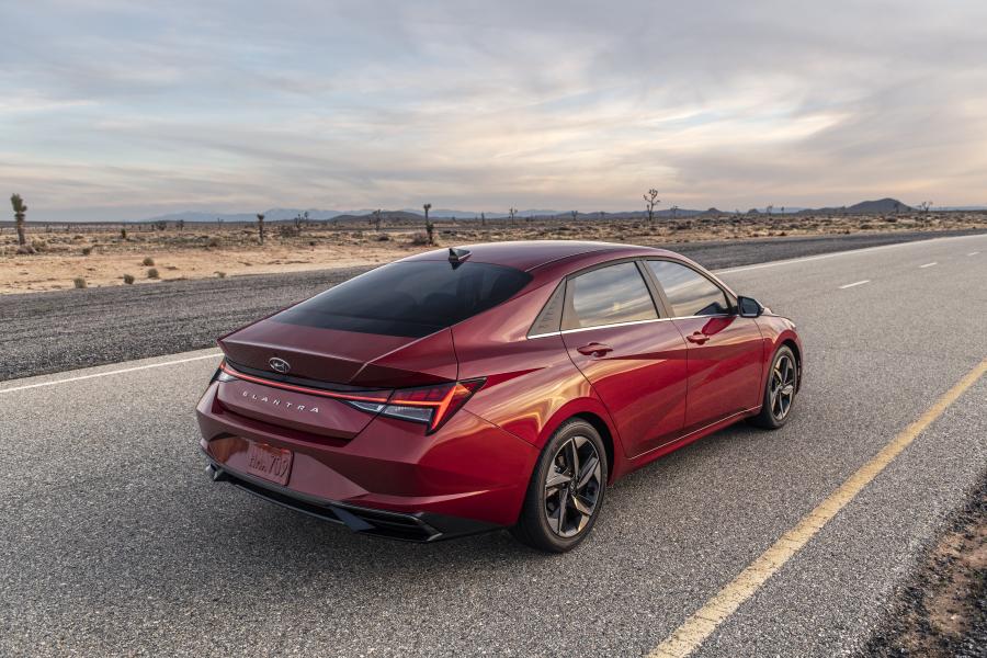  Hyundai Elantra (CN7) 2020 года  (NA) (фото 13 из 67)
